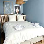 Lillehosts 2, Vieux Lille, Newly Renovated, Modern & Stylish Apartment, Perfectly Located Lille