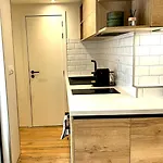 Daire Lillehosts 2, Vieux Lille, Newly Renovated, Modern & Stylish Apartment, Perfectly Located Lille