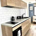 Lillehosts 2, Vieux Lille, Newly Renovated, Modern & Stylish Apartment, Perfectly Located * Lille