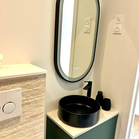 شقة Lillehosts 2, Vieux Lille, Newly Renovated, Modern & Stylish Apartment, Perfectly Located